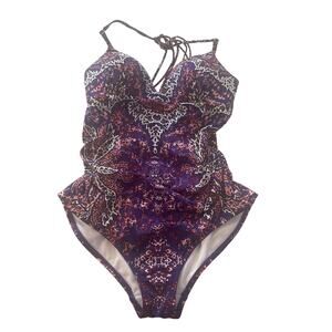 Athleta Aqualuxe One Piece Swimsuit Size M Lightly Padded Purple Cream